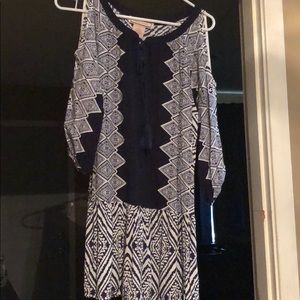 Junior Dress, cold-shoulder